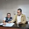 Gubernur NTT Melki Laka Lena menandatangani Keputusan Gubernur tentang penetapan status tanggap darurat bencan