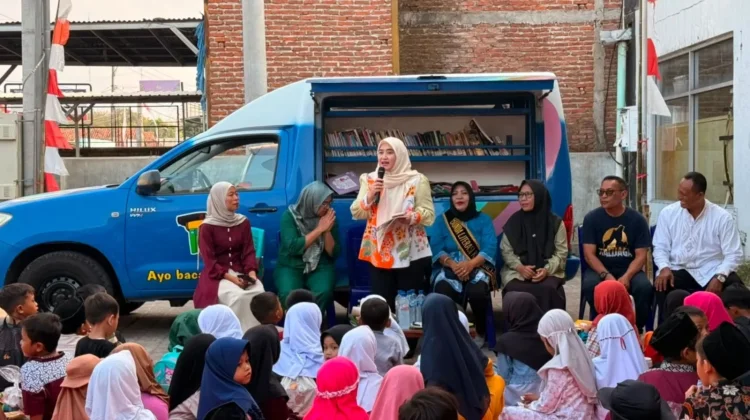 Wakil Wali Kota Cirebon Dorong Minat Baca Anak lewat Teras Ngabaca (Foto: Pemerintah Kota Cirebon)