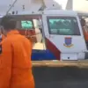 Helikopter Polri mengevakuasi satu jenazah korban KM Virgo Transport 8 yang berada sekitar 30 nautical mile (N