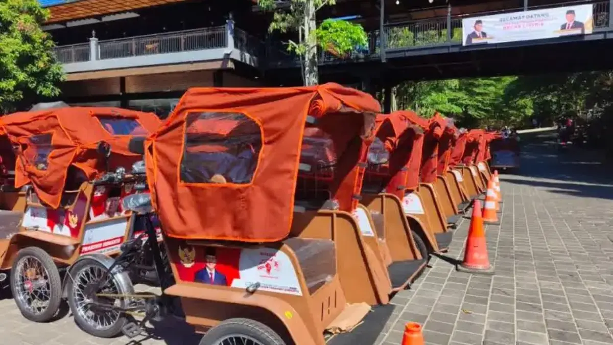 200 Becak Listrik Bantuan Presiden Prabowo Mulai Beroperasi di Kota Cirebon Pada tahap awal, sekitar 200 unit becak listrik dialokasikan untuk Kuningan, terutama bagi desa wisata dan wil