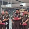 Konferensi pers Kejaksaan Agung atas penetapan tersangka korporasi PT Toba Pulp Lestari di kasus transfer pric
