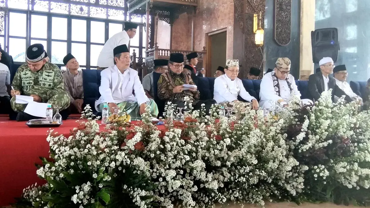Acara Haul Sunan Gunung Jati di Masjid Syarif Hidayatullah Gunung Jati Kabupaten Cirebon, Sabtu (19/9/2026)