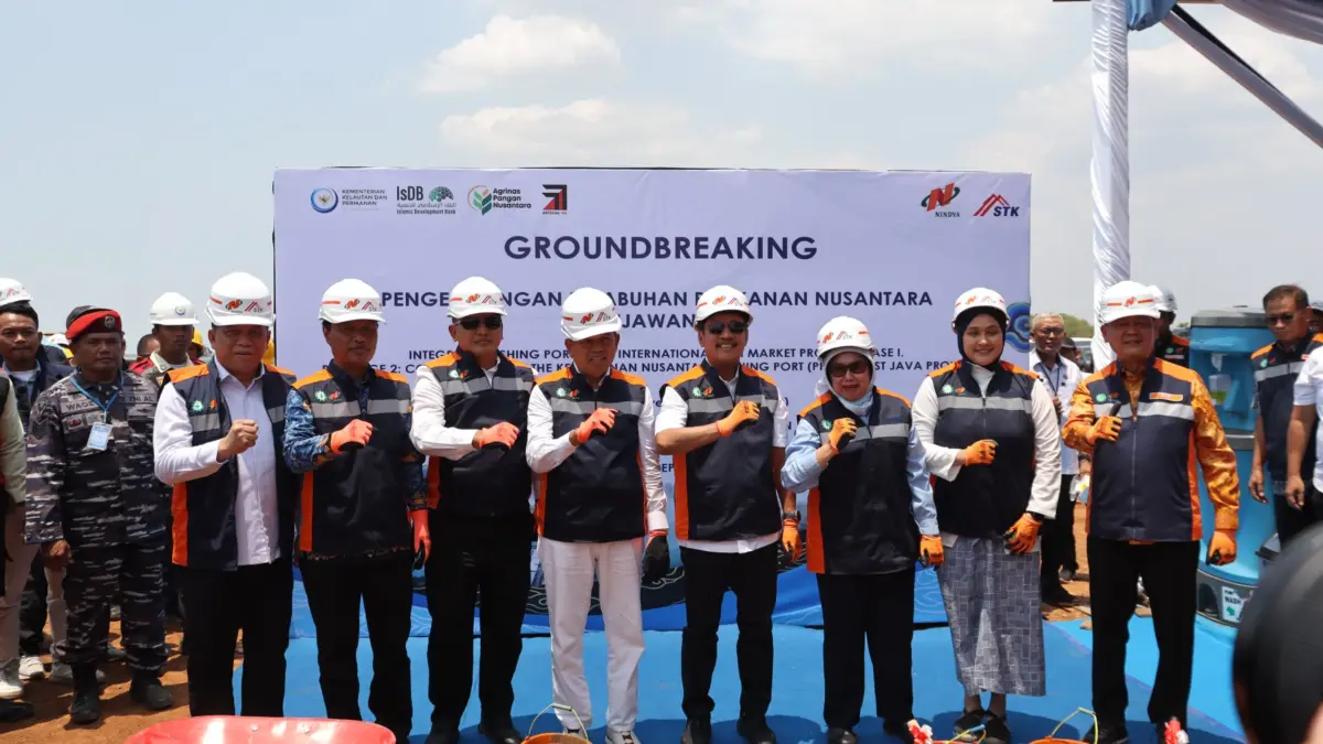 Menteri KKP Ungkap Alasan Revitalisasi PPN Kejawanan: Perpaduan Standar Internasional, Ekonomi Berkelanjutan Groundbreaking pengembangan PPN Kejawanan melalui proyek Integrated Fishing Ports and International Fish Marke