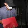 Mantan Bupati Cirebon Sunjaya Purwadisastra berjalan usai menjalani pemeriksaan di Gedung Merah Putih KPK, Jak