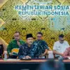 Gus Ipul dalam konferensi pers di Kementerian Sosial, Selasa (8/9/2026). (FOTO/dok.Kemensos)