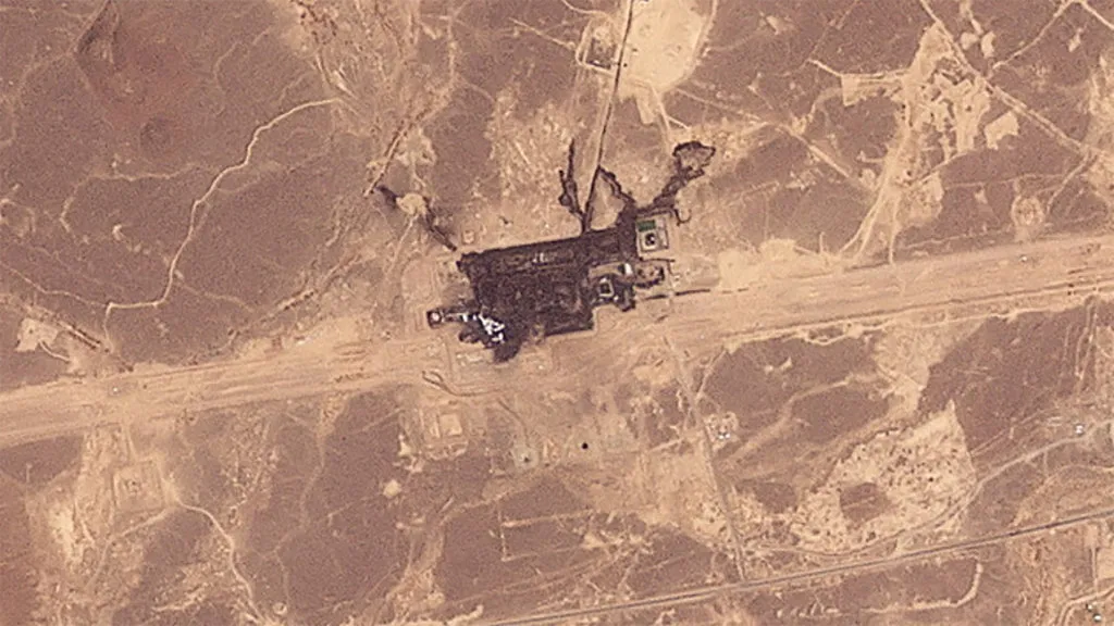 Citra satelit memperlihatkan kerusakan pada fasilitas pipa Timur-Barat di wilayah Hejaz, Arab Saudi, pada 11 S