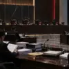 Sidang gugatan syarat pendidikan pencalonan Gibran Rakabuming Raka sebagai cawapres yang digelar di MK