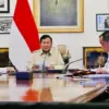 Presiden Prabowo Subianto memimpin Rapat Terbatas Perkembangan Penanganan Bencana Alam, di Istana Merdeka, Jak