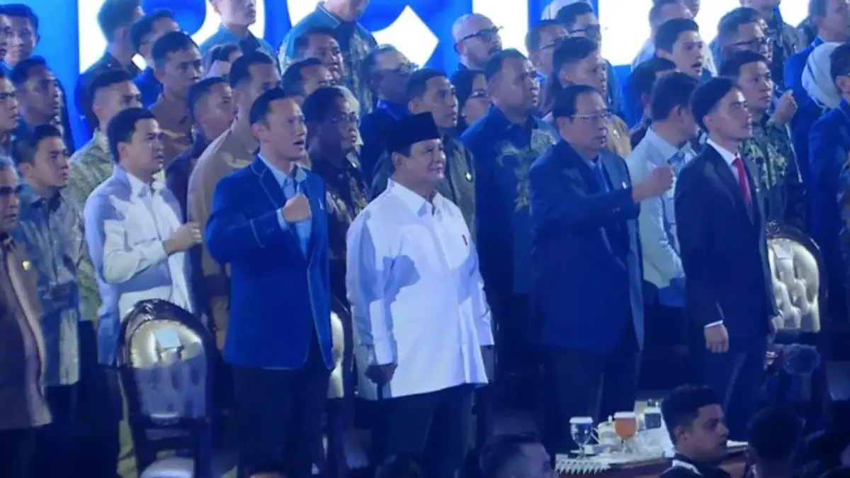 Prabowo Sebut Demokrat Sempat Tidak Berkuasa, Mereka Tak Lakukan Perusakan Presiden Prabowo Subianto bersama Wapres Gibran Rakabuming hadiri puncak peringatan hari ulang tahun ke-25 Par