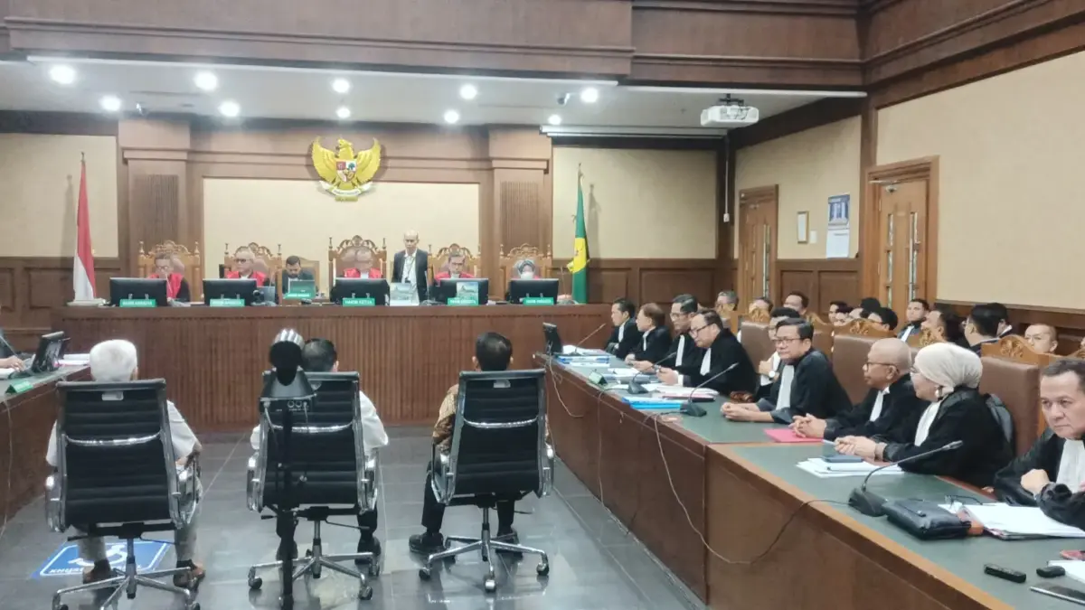 Tim Kuasa Hukum Febrie Adriansyah Sebut Dakwaan Jaksa Hanya "Cerita" dan Ungkap 9 Kejanggalan