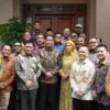 Titip Pesan di Meja Makan