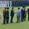 Salaman yang Tidak Ada di Konstitusi