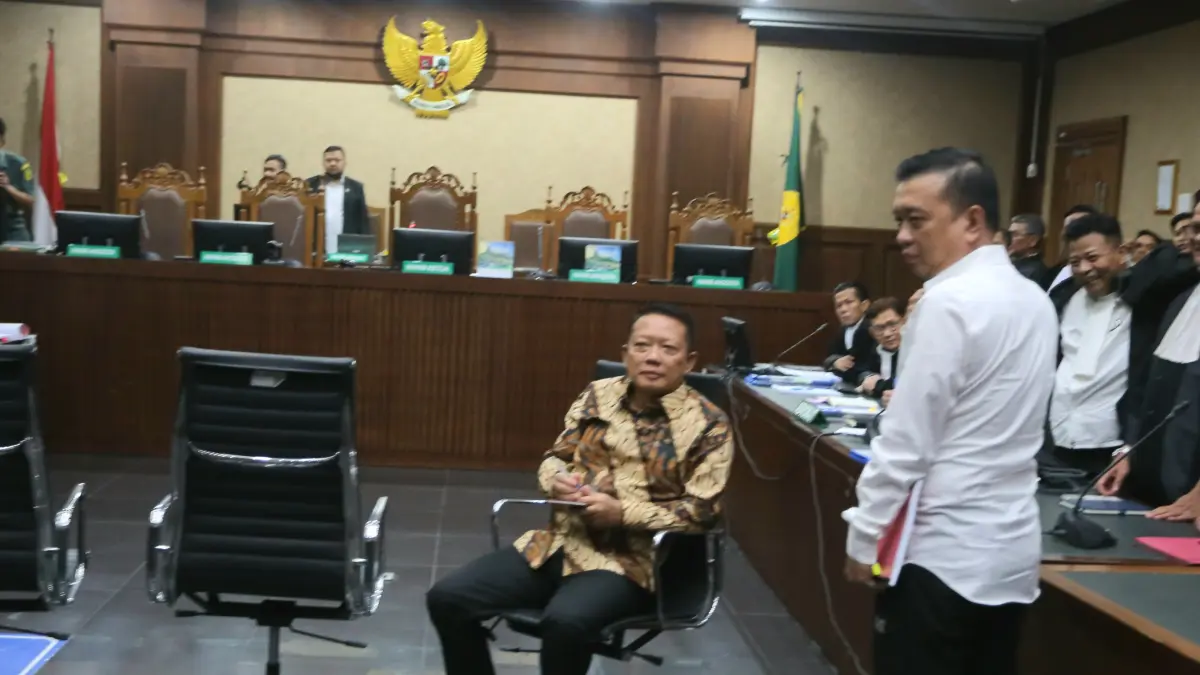 Aset Fantastis Eks Jampidsus Febrie Adriansyah Terbongkar: 74 Kg Emas Batangan hingga 29 Perusahaan Aset Fantastis Eks Jampidsus Febrie Adriansyah Terbongkar: 74 Kg Emas Batangan hingga 29 Perusahaan