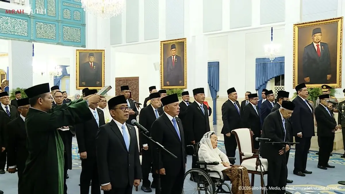 Presiden Prabowo Lantik 26 Anggota Wantimpres, dari Rocky Gerung hingga Anwar Usman