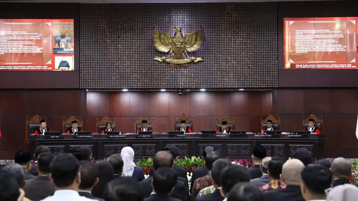 Ini Putusan Lengkap Mahkamah Konstitusi: Certificate of Attendance Bukan Bukti Kelulusan SMA